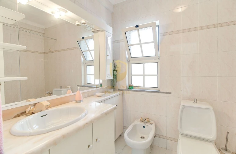 Moradia T4 para Venda em Altura Foto 41