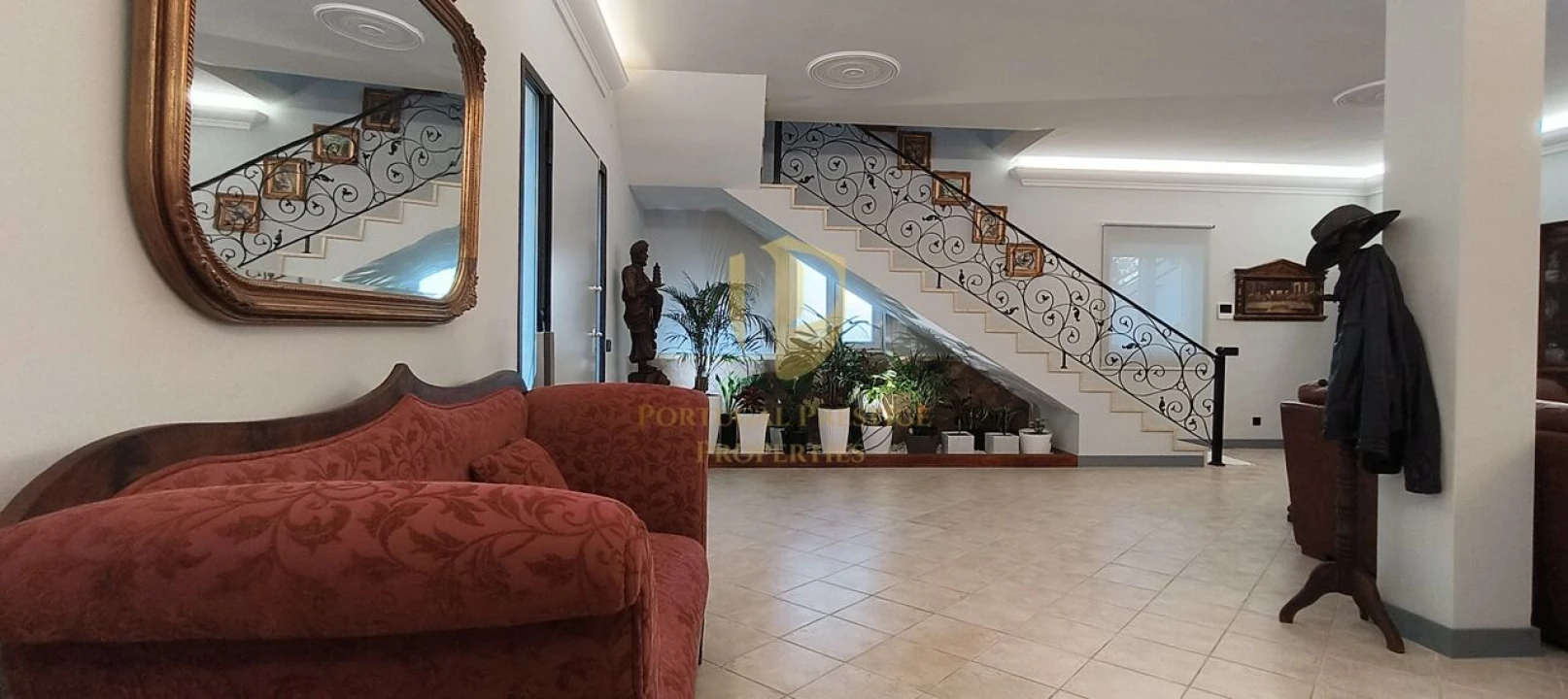 Moradia T5 para Venda em Loule (São Sebastião) Foto 17