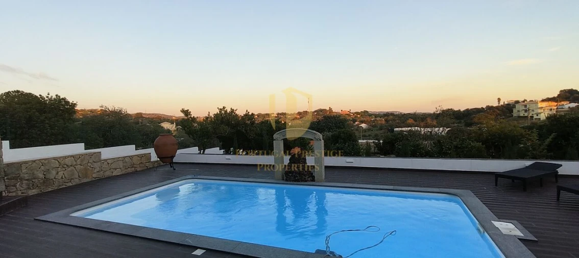 Moradia T5 para Venda em Loule (São Sebastião) Foto 44