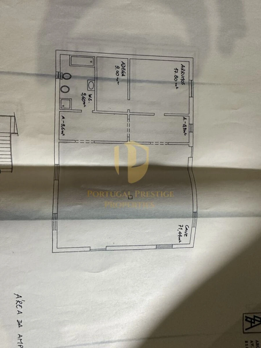 Moradia T5 para Venda em Loule (São Sebastião) Foto 50