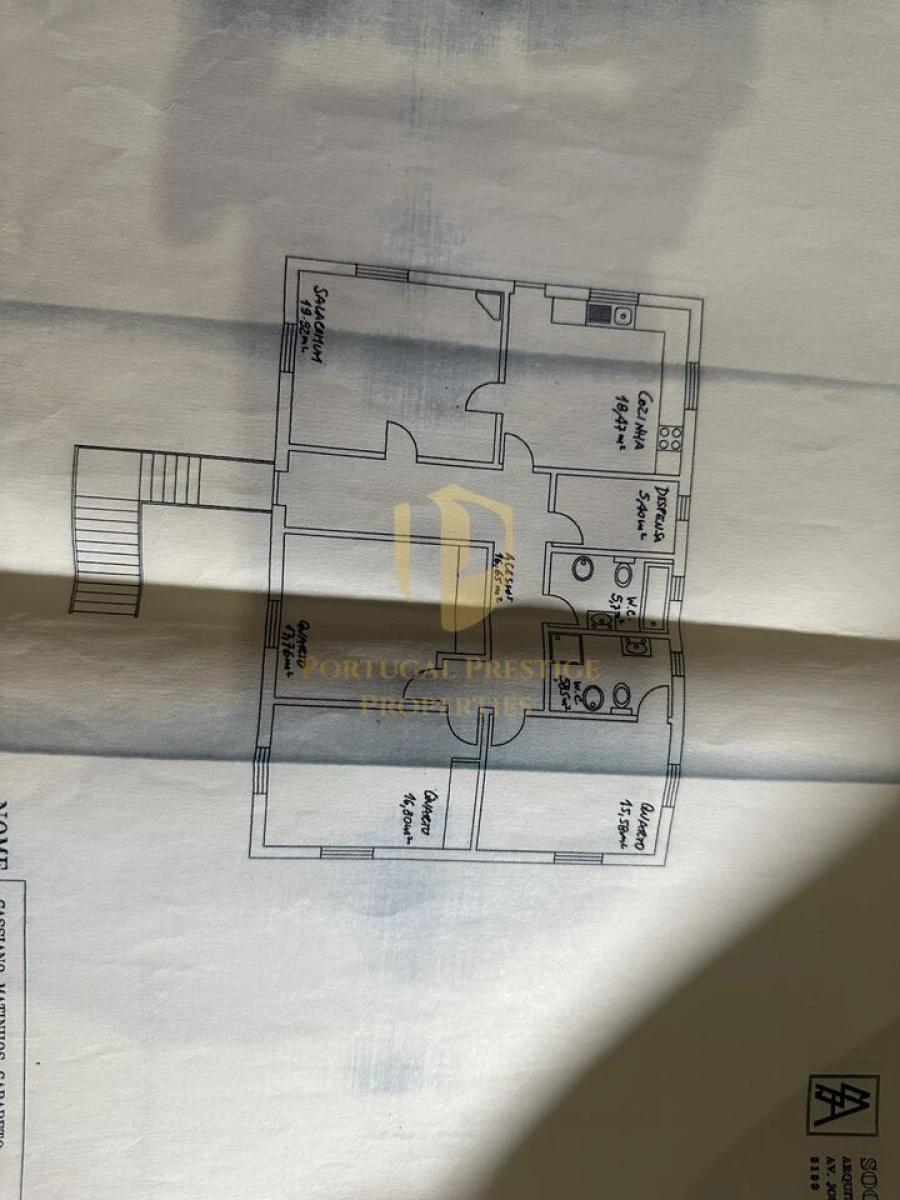Moradia T5 para Venda em Loule (São Sebastião) Foto 51