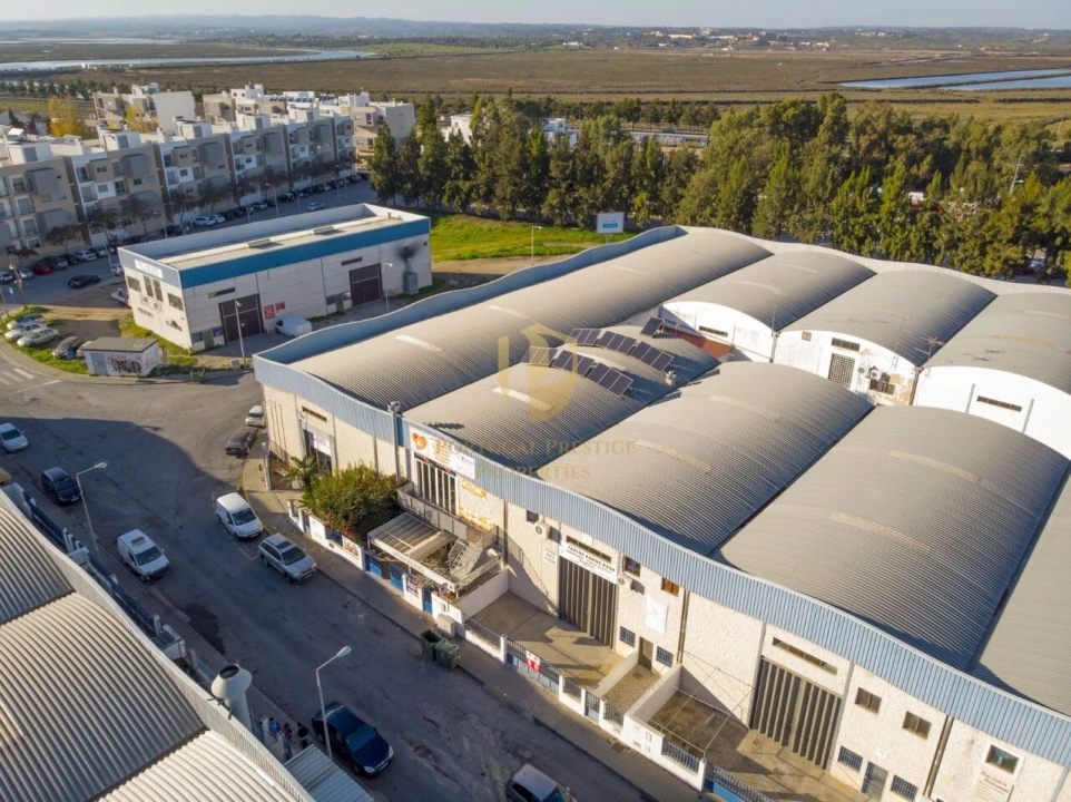 Armazém para Venda em Vila Real de Santo Antonio Foto 2