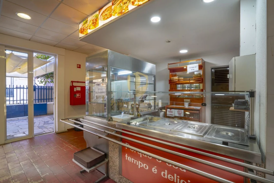 Armazém para Venda em Vila Real de Santo Antonio Foto 14