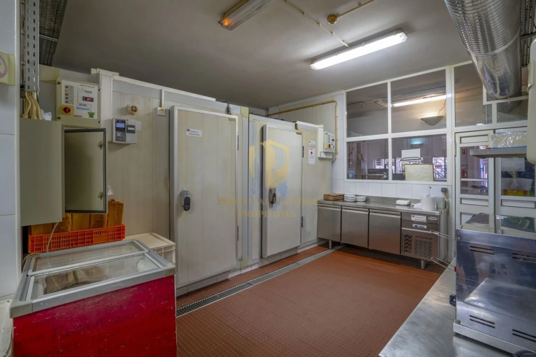 Armazém para Venda em Vila Real de Santo Antonio Foto 32