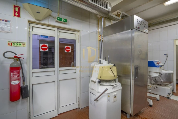 Armazém para Venda em Vila Real de Santo Antonio Foto 69