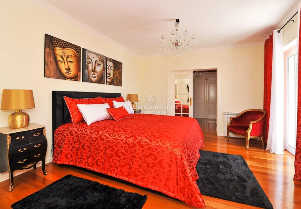 Moradia T5 para Venda em São João das Lampas e Terrugem Foto 9