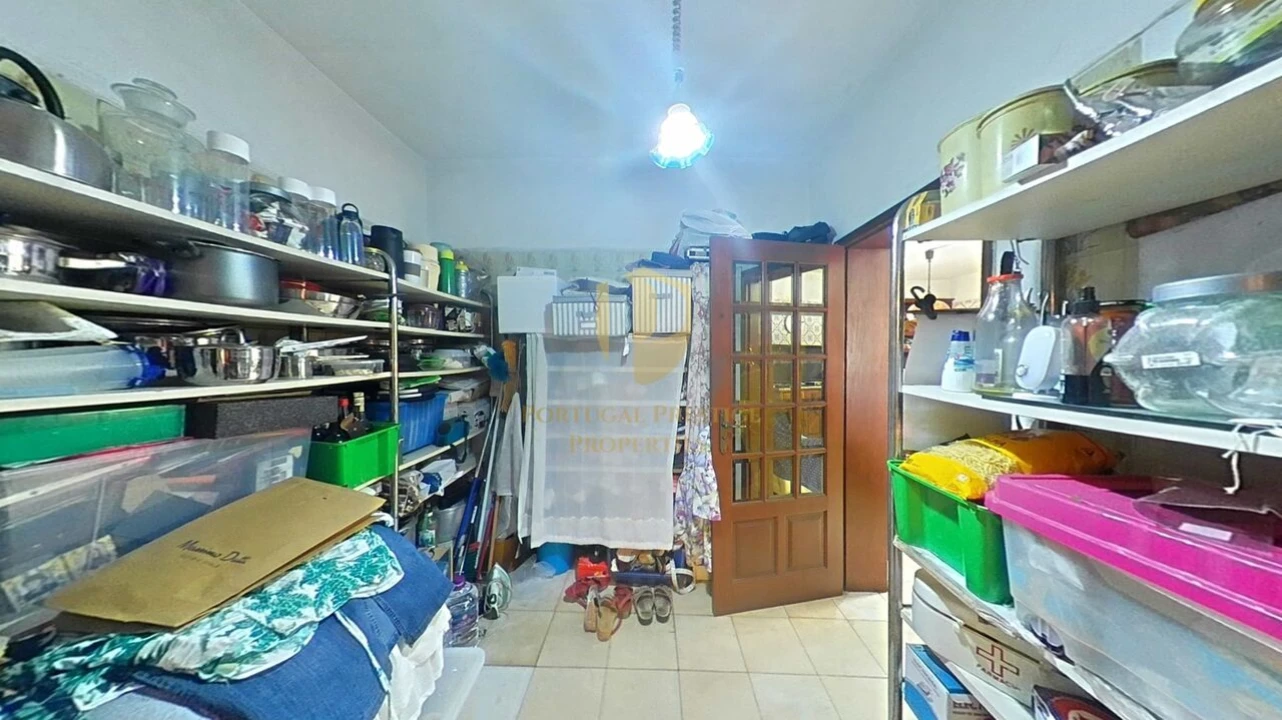 Moradia T2 para Venda em Santa Barbara de Nexe Foto 17