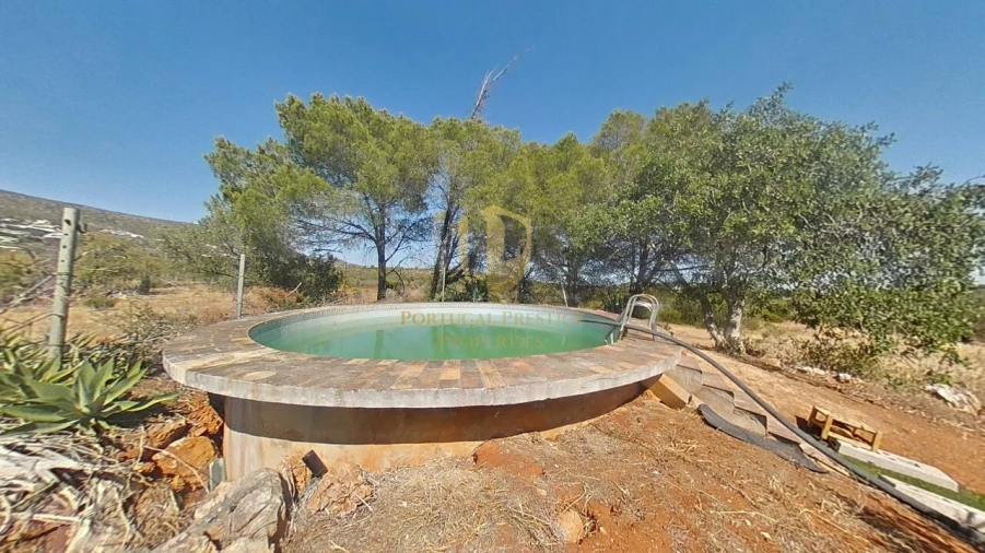 Moradia T2 para Venda em Santa Barbara de Nexe Foto 6