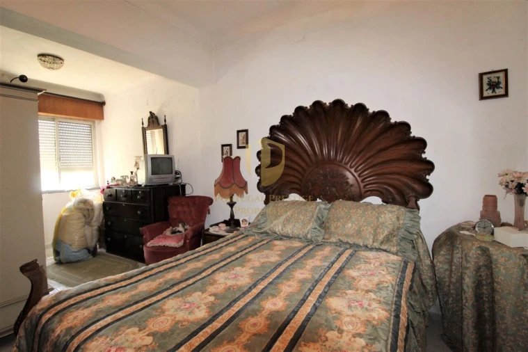 Moradia T2 para Venda em Santa Barbara de Nexe Foto 24