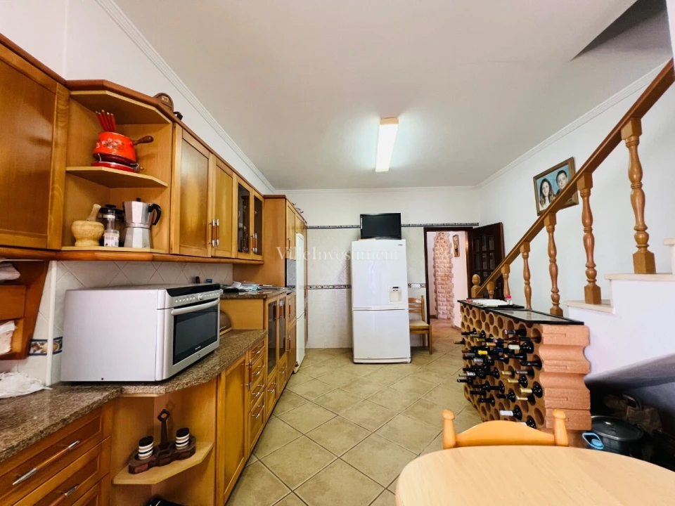 Moradia T3 para Venda em São Bartolomeu de Messines Foto 25