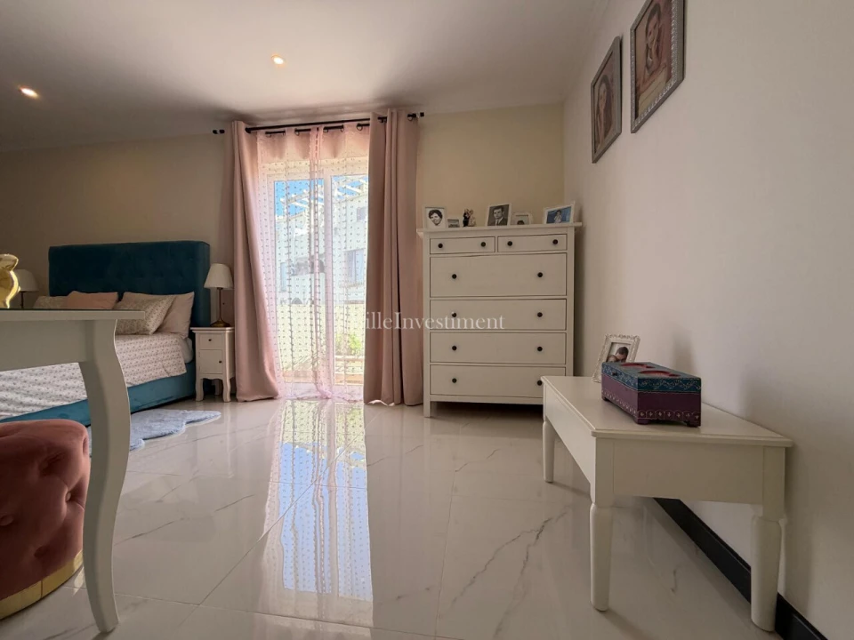 Apartamento T2 para Venda em Albufeira e Olhos de Água Foto 18