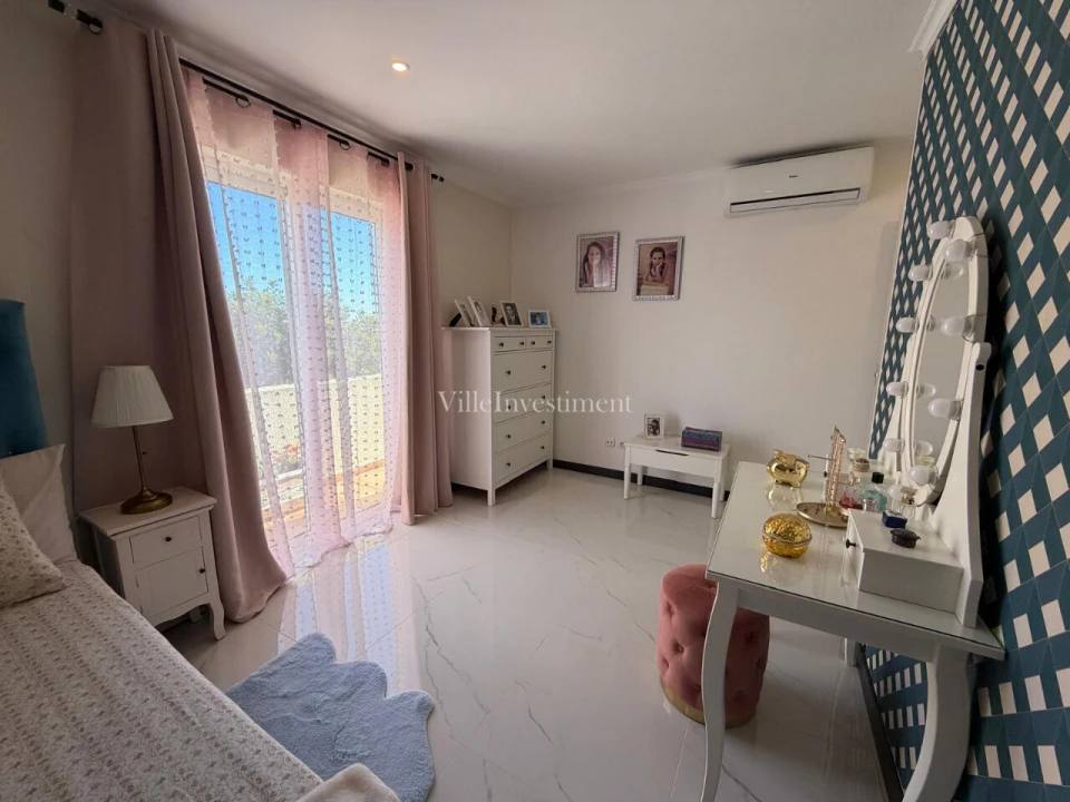 Apartamento T2 para Venda em Albufeira e Olhos de Água Foto 19