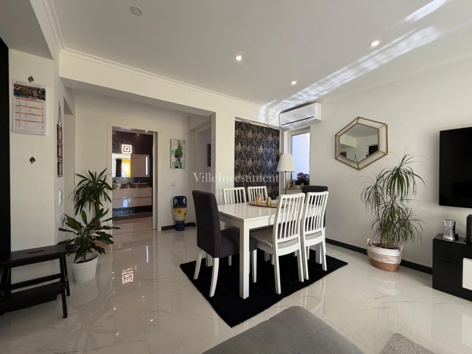 Apartamento T2 para Venda em Albufeira e Olhos de Água Foto 2