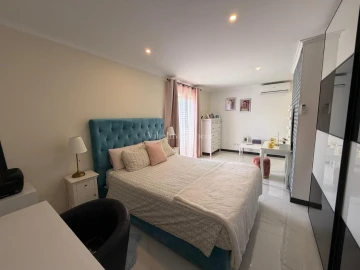Apartamento T2 para Venda em Albufeira e Olhos de Água