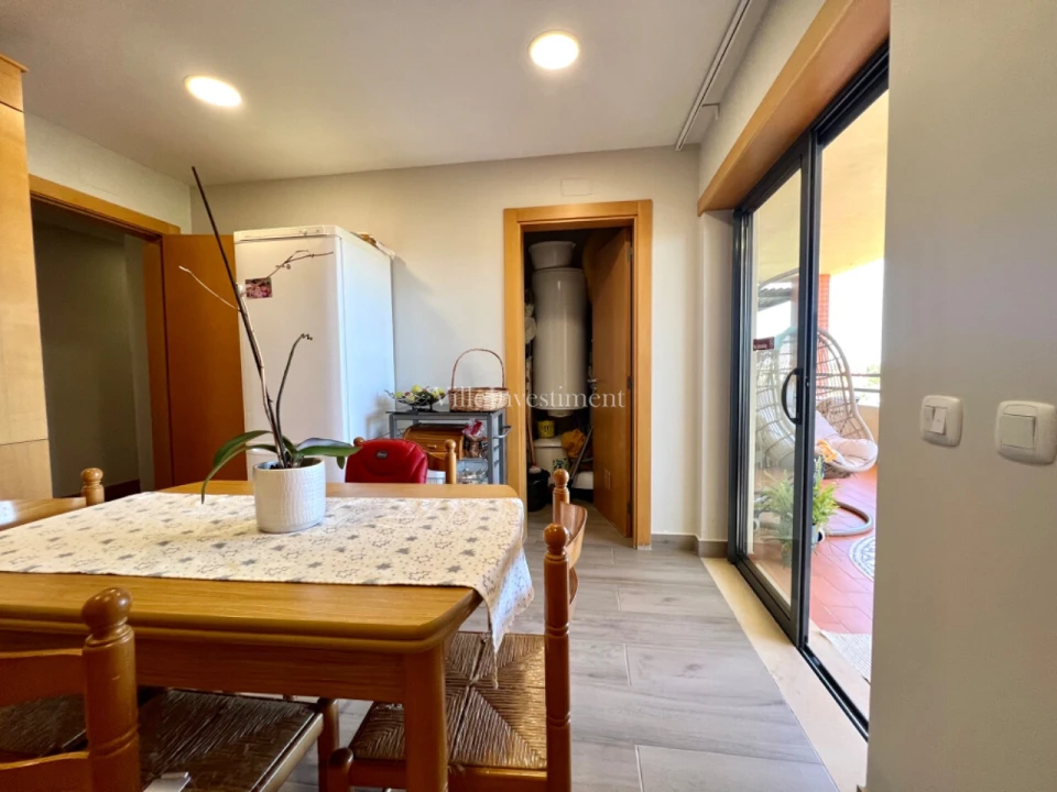 Apartamento T2 para Venda em Albufeira e Olhos de Água Foto 35