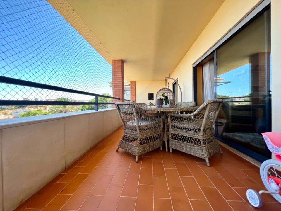 Apartamento T2 para Venda em Albufeira e Olhos de Água Foto 42