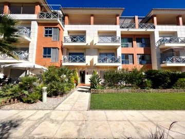 Apartamento T2 para Venda em Albufeira e Olhos de Água