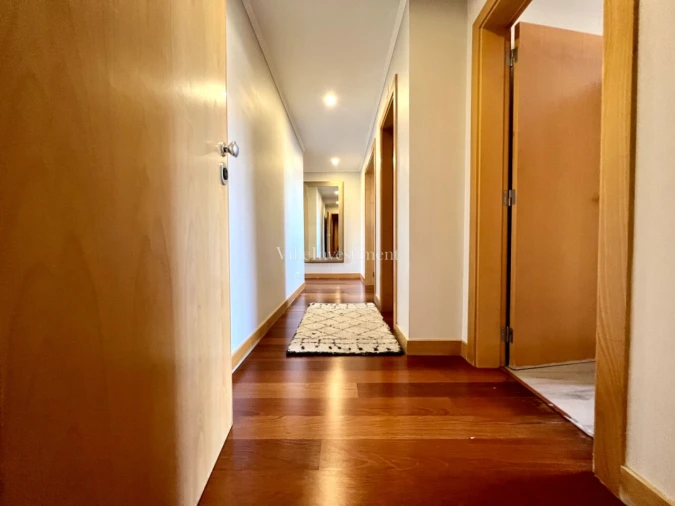 Apartamento T2 para Venda em Albufeira e Olhos de Água Foto 3