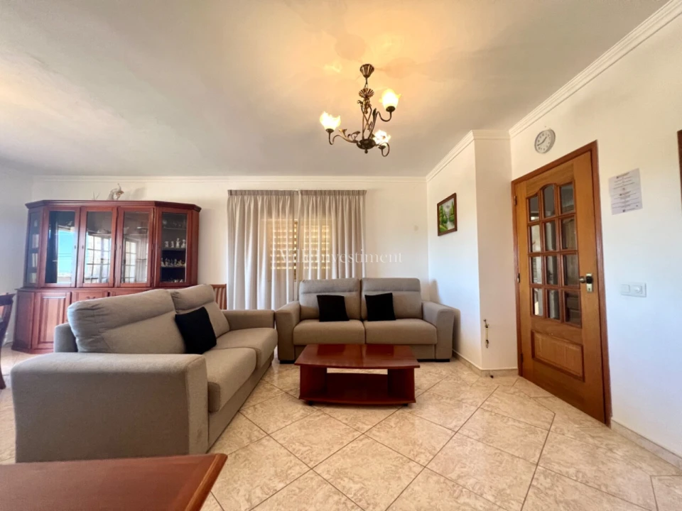 Moradia T12 para Venda em Albufeira e Olhos de Água Foto 9