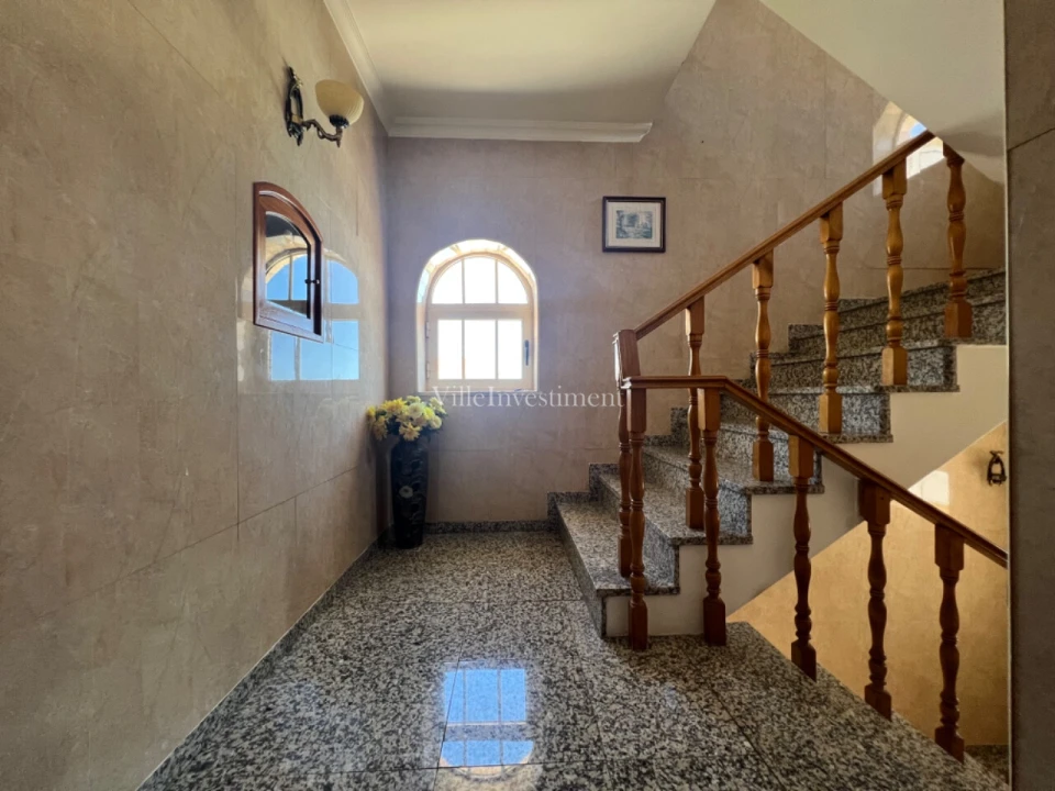 Moradia T12 para Venda em Albufeira e Olhos de Água Foto 49