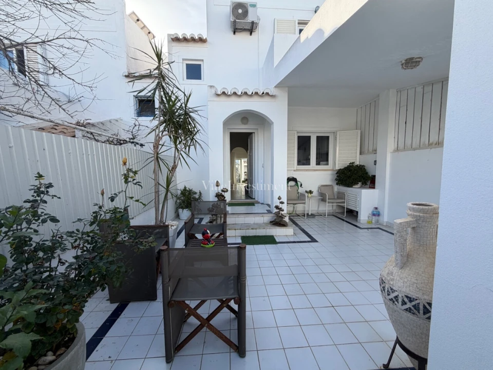 Moradia T2 para Venda em Albufeira e Olhos de Água Foto 6