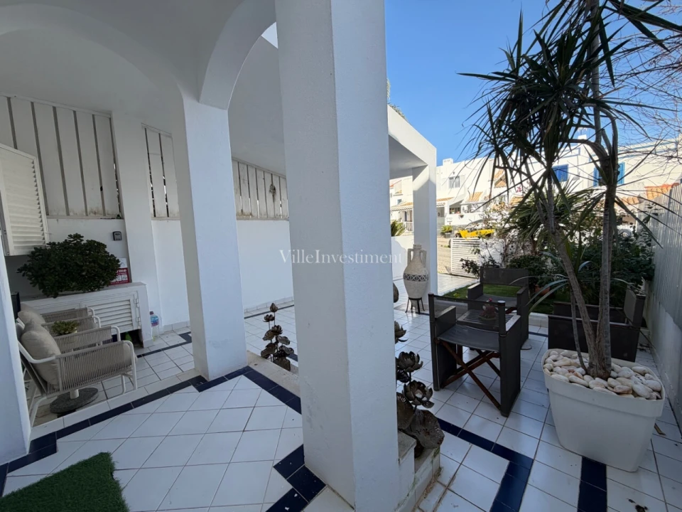 Moradia T2 para Venda em Albufeira e Olhos de Água Foto 5