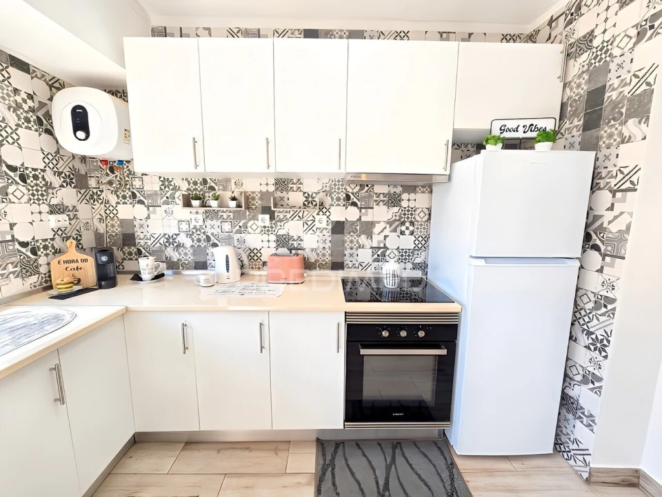 Apartamento T2 para Venda em Portimão Foto 3