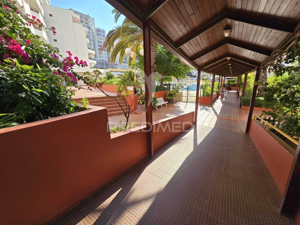 Apartamento T2 para Venda em Portimão Foto 26