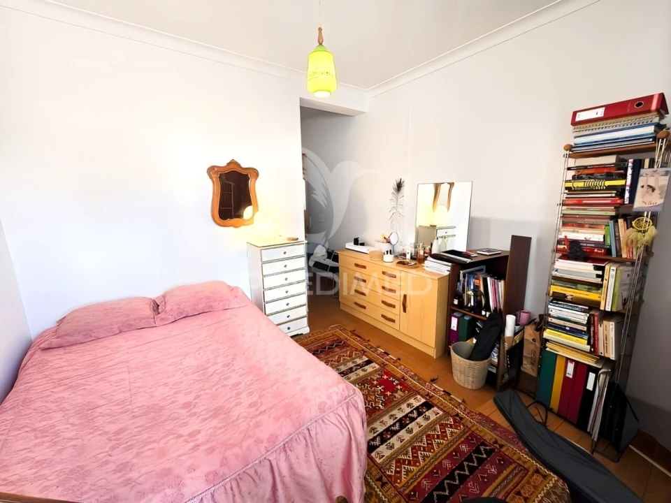 Apartamento T4 para Venda em Alvor Foto 16