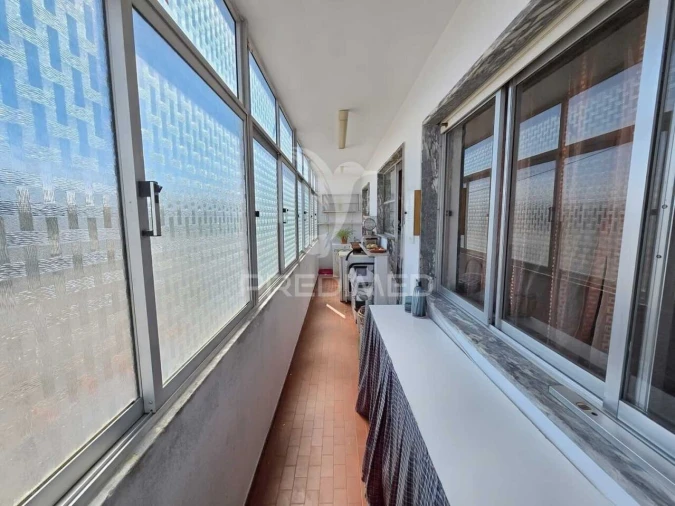 Apartamento T4 para Venda em Alvor Foto 8