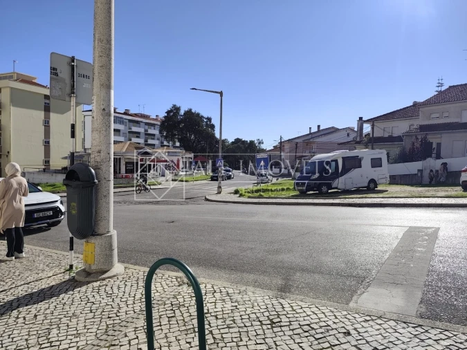 Armazém para Venda em Corroios Foto 14