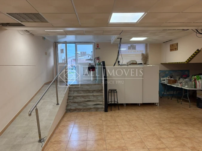 Armazém para Venda em Corroios Foto 9