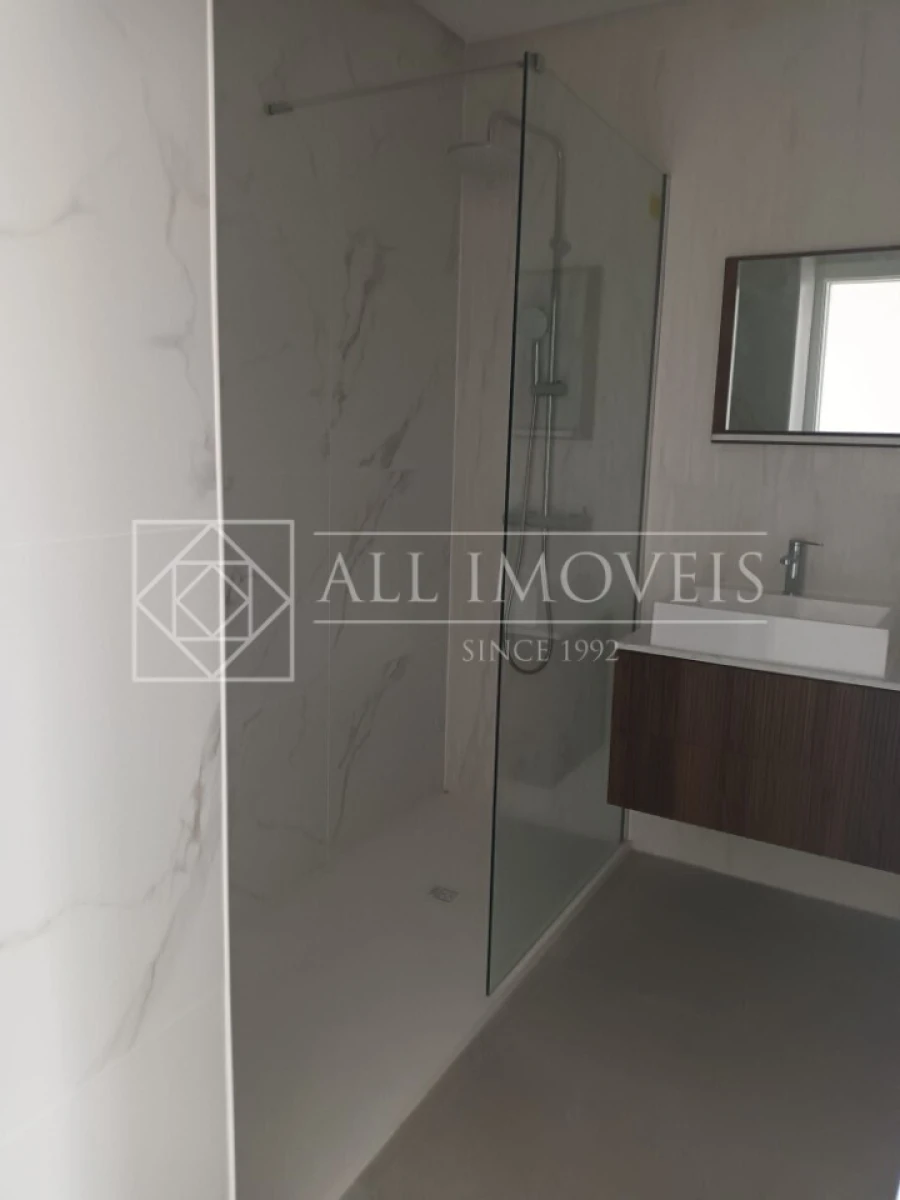 Apartamento T2 para Venda em Quinta do Conde Foto 9