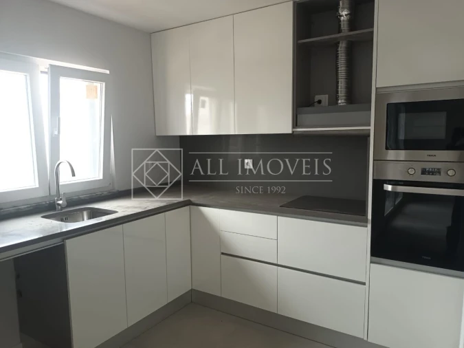Apartamento T2 para Venda em Quinta do Conde Foto 19
