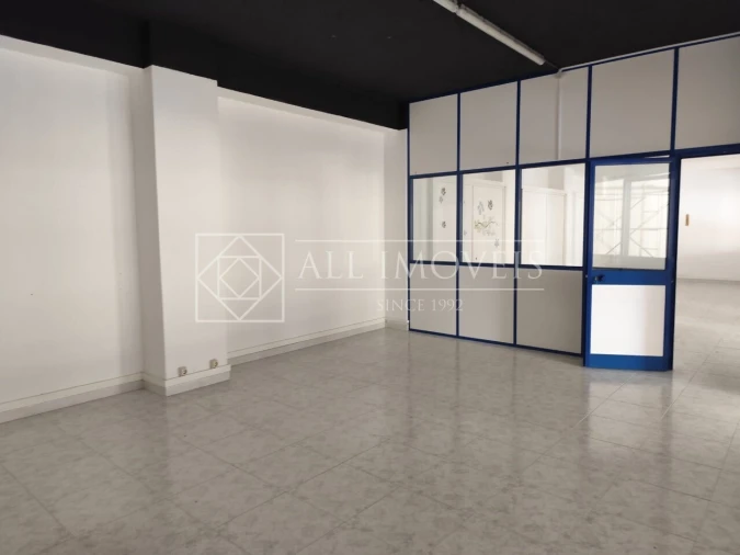 Armazém para Venda em Amora Foto 4