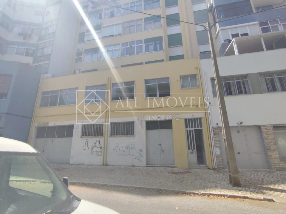 Armazém para Venda em Amora Foto 15