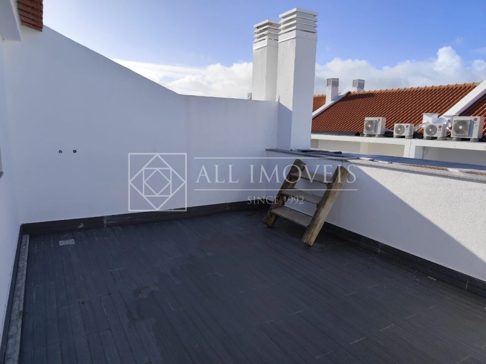 Moradia T4 para Venda em Alcochete Foto 16