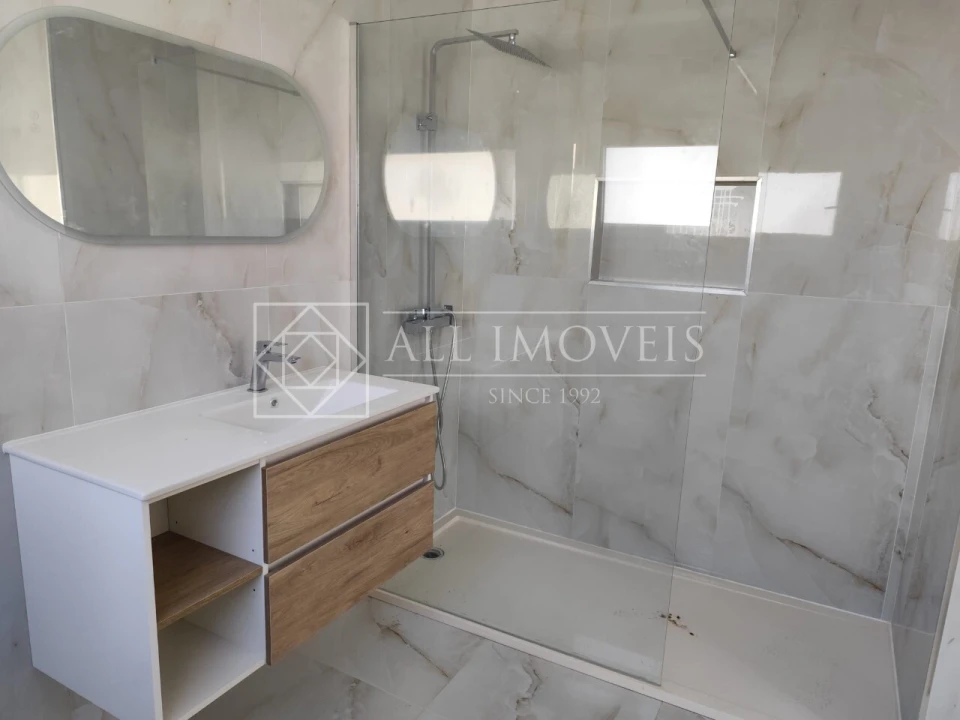 Moradia T4 para Venda em Alcochete Foto 34