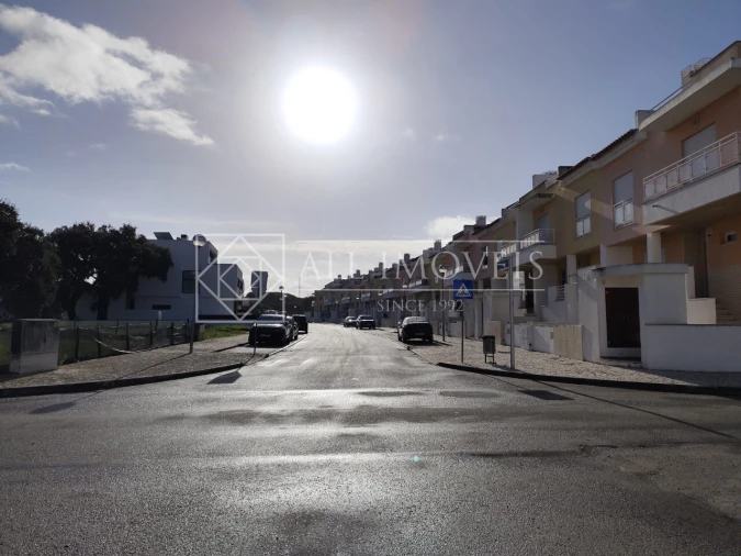 Moradia T4 para Venda em Alcochete Foto 47