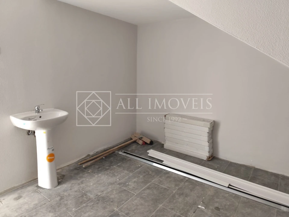 Moradia T4 para Venda em Alcochete Foto 7