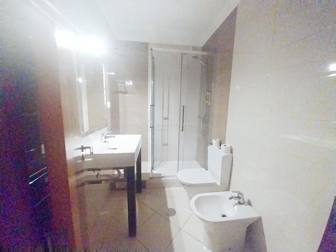 Apartamento T2 para Venda em Albufeira e Olhos de Água Foto 21