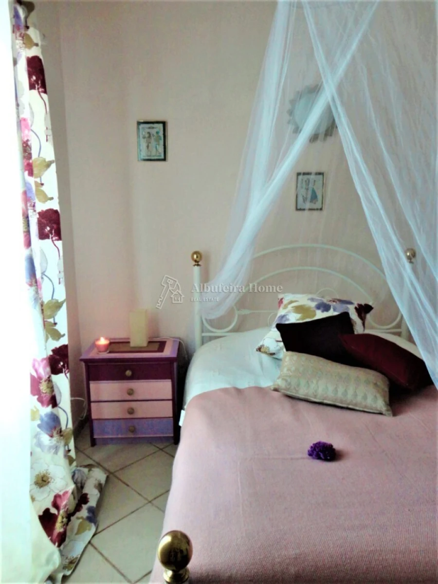 Quinta T5 para Venda em Ferreiras Foto 5