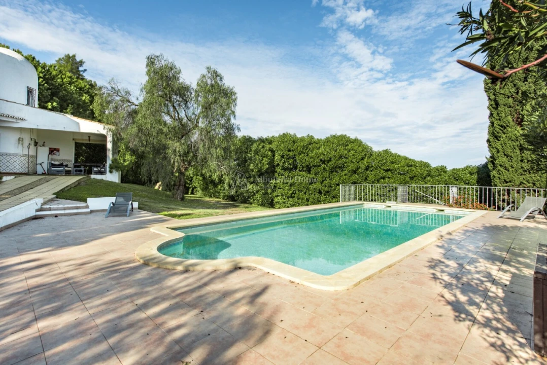 Moradia T4 para Venda em Porches Foto 13