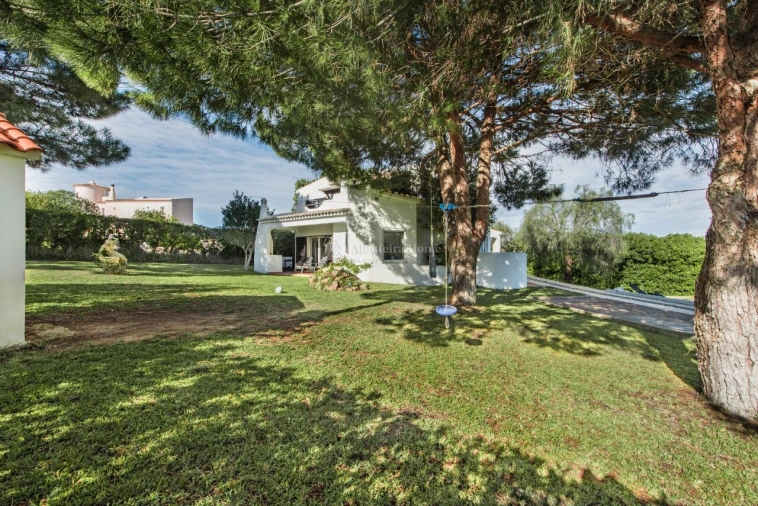 Moradia T4 para Venda em Porches Foto 30