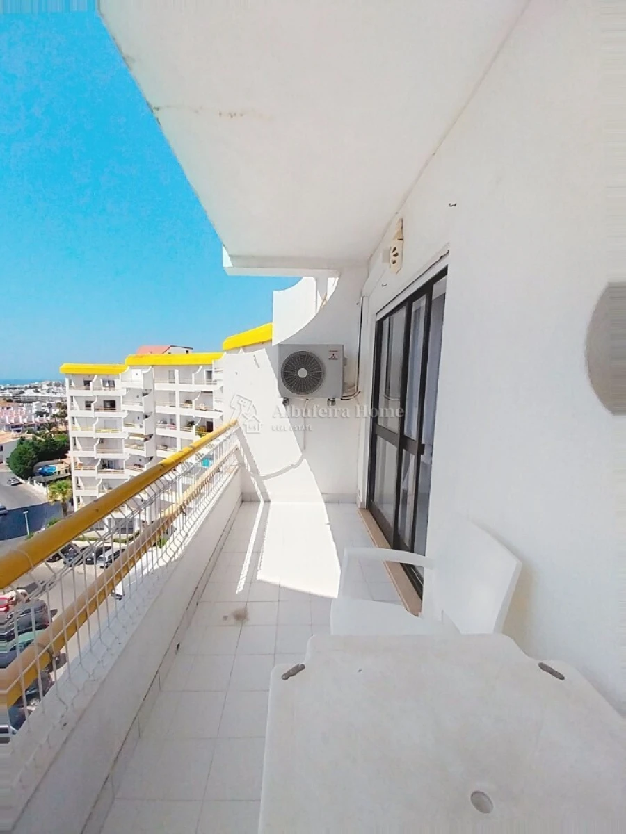 Apartamento T1 para Venda em Albufeira e Olhos de Água Foto 16