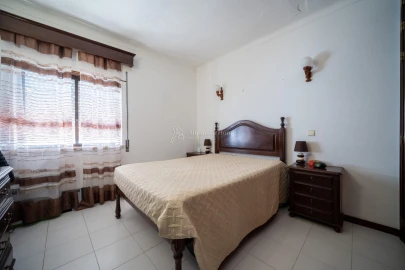 Apartamento T3 para Venda em Albufeira e Olhos de Água