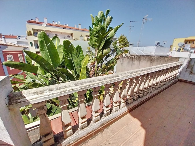 Prédio para Venda em Algoz e Tunes Foto 42