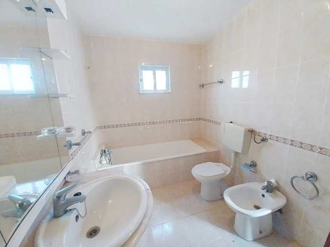 Quinta T3 para Venda em Boliqueime Foto 26