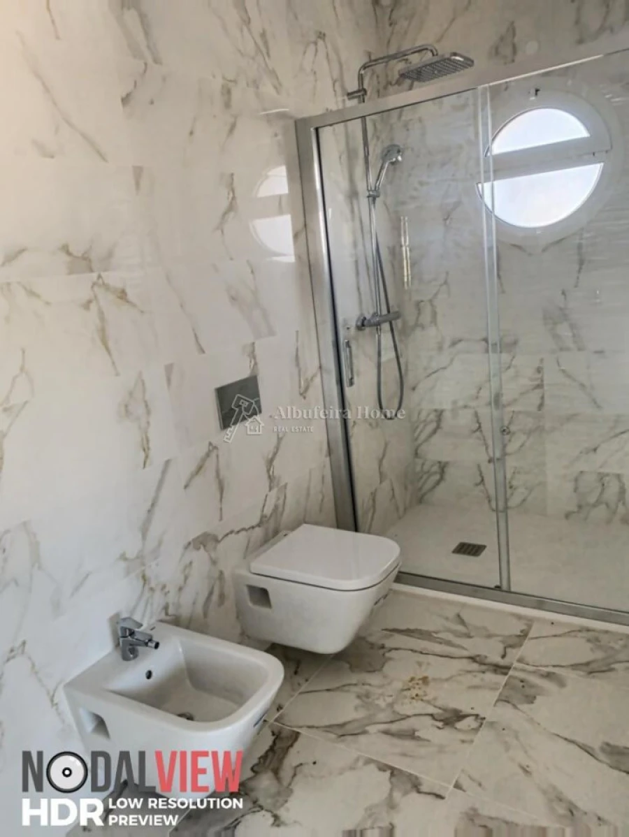 Apartamento T3 para Venda em Albufeira e Olhos de Água Foto 17