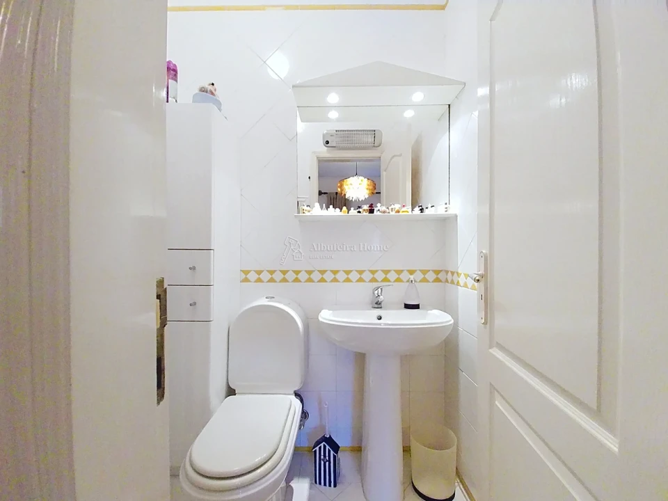 Apartamento T2 para Venda em Albufeira e Olhos de Água Foto 16